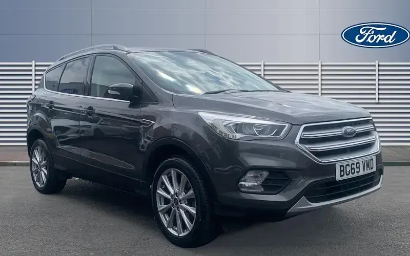 Usado Ford Kuga Titanium 150 CV (110 kW) 2019 SUV