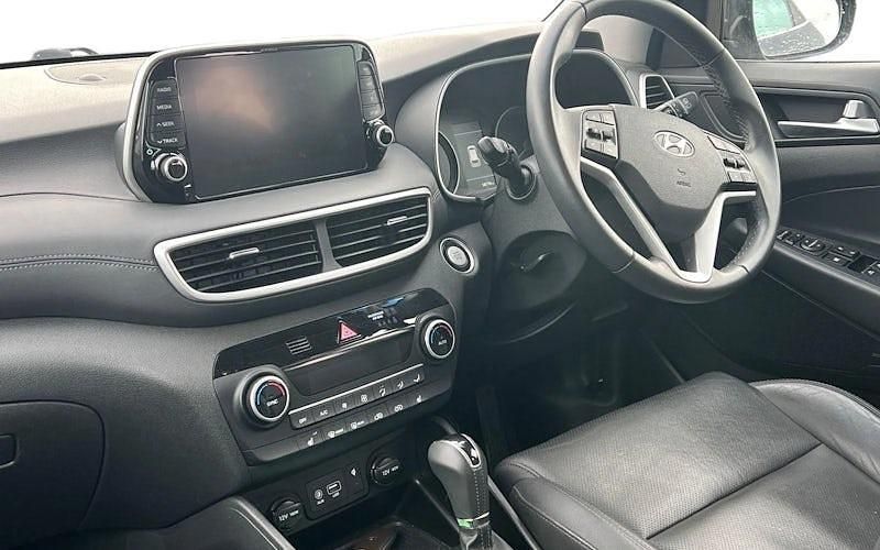 Used Hyundai Tucson Premium 136 HP (100 kW) 2019 Blue SUV