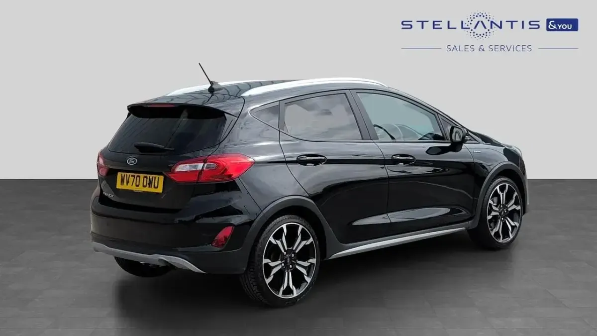 Used Ford Fiesta Active X 94 HP (69 kW) 2020 Black Hatchback