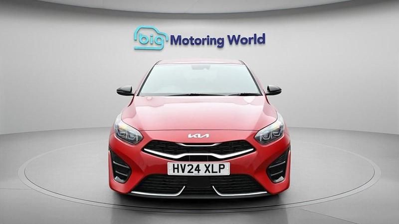 Used Kia ProCeed GT-Line 158 HP (116 kW) 2024 Red Estate