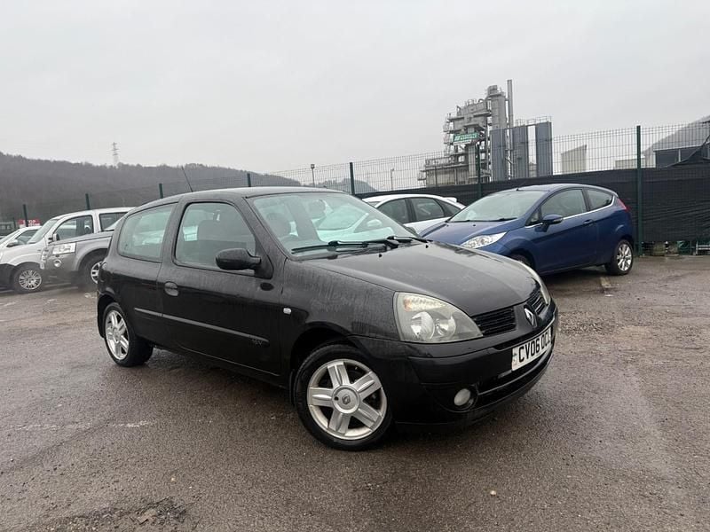Used Renault Clio II Campus 2006 Black Hatchback