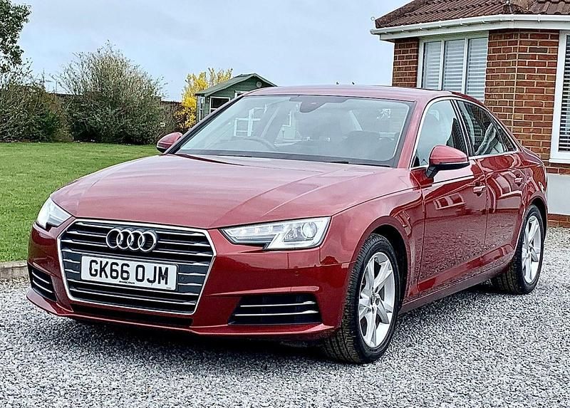 Used Audi A4 150 HP (110 kW) 2016 Red Sedan