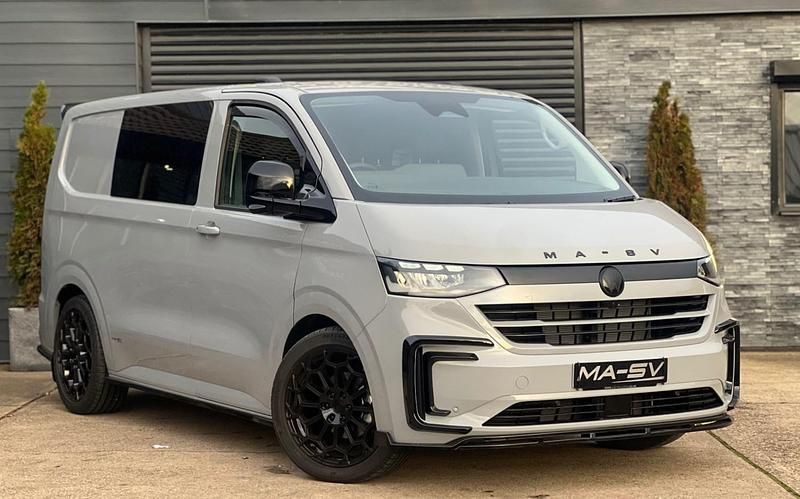 New VW Transporter Pro 150 HP (110 kW) 2025 Stone grey Van