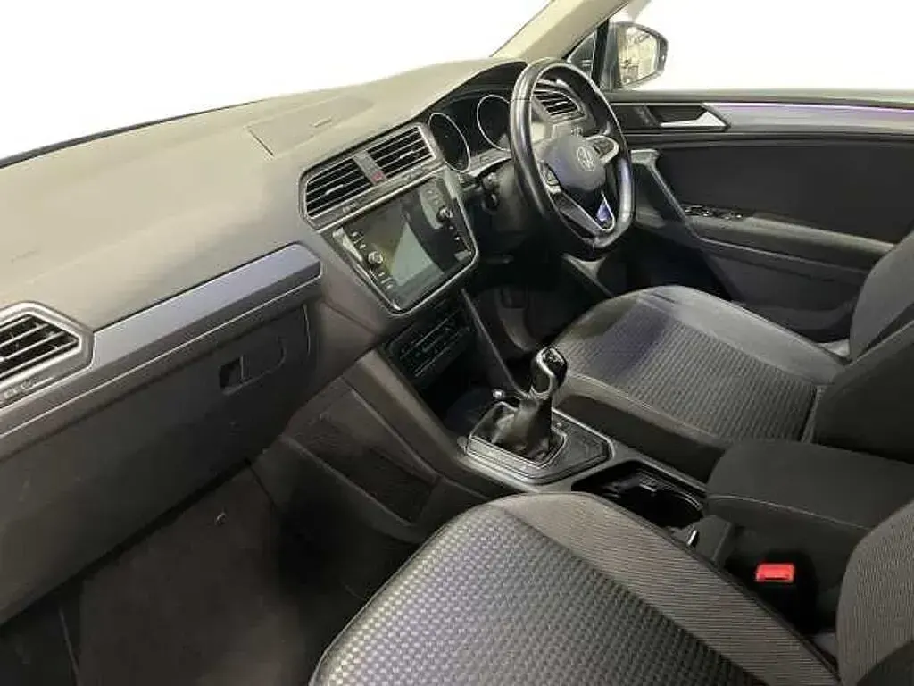 Used VW Tiguan Edition 130 HP (95 kW) 2022 Grey SUV