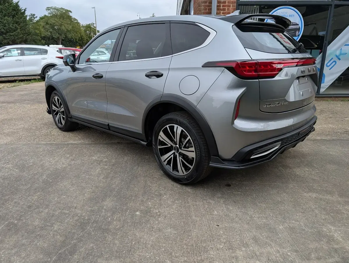 New Haval Jolion Ultra 189 HP (139 kW) 2025 Grey SUV