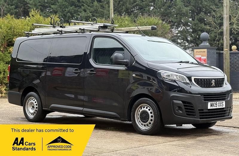 Black Used 2019 Peugeot Expert Van | £11,490 (A bit pricey) - Image 1/2