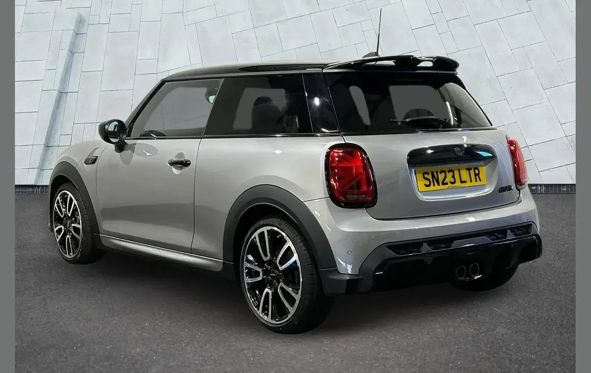 Used Mini Cooper S Hatch 176 HP (129 kW) 2023 Silver Hatchback