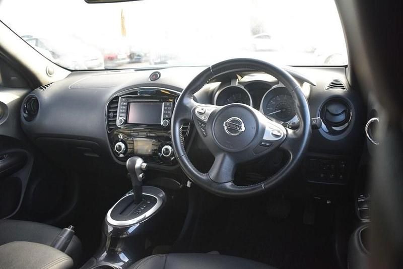 Used Nissan Juke Tekna 117 HP (86 kW) 2018 Blue SUV