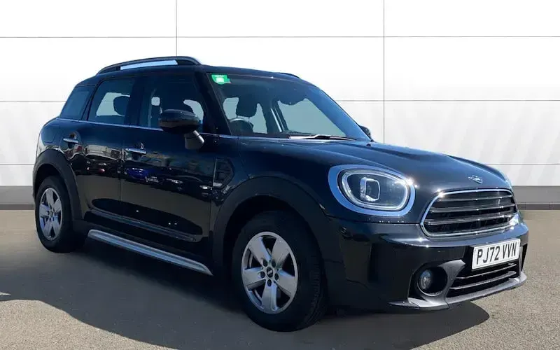 Begagnad Mini Cooper Classic 136 HK (100 kW) 2022 Halvkombi