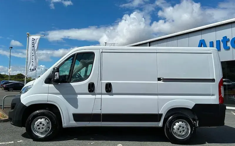 Used Citroën Relay 120 HP (88 kW) 2022 Van
