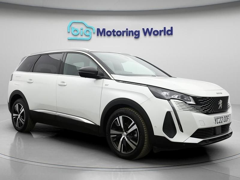 White Used 2022 Peugeot 5008 GTi MPV | £20,400 (Good price) - Image 1/4