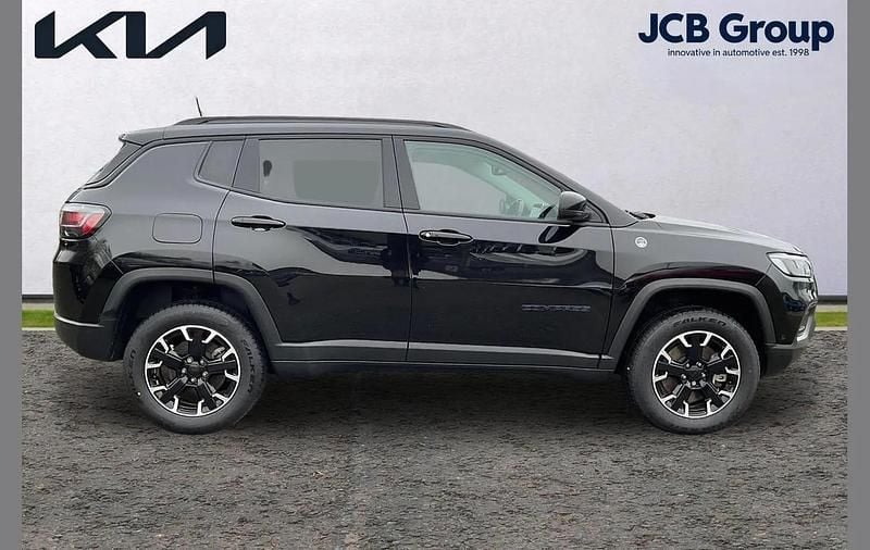 Used Jeep Compass Trailhawk 237 HP (174 kW) 2022 Black SUV
