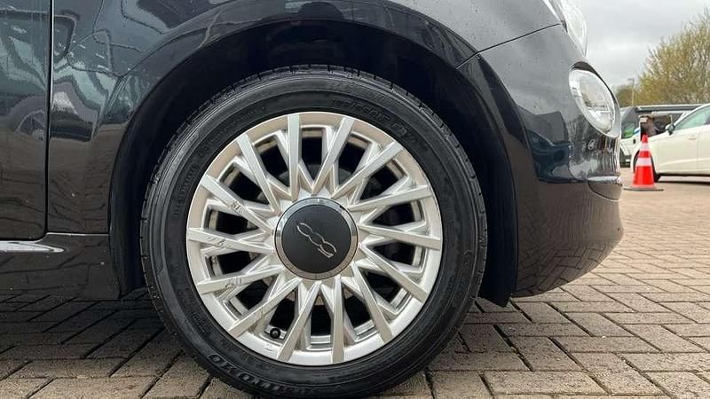 Used Fiat 500 Dolcevita 70 HP (51 kW) 2021 Black Hatchback