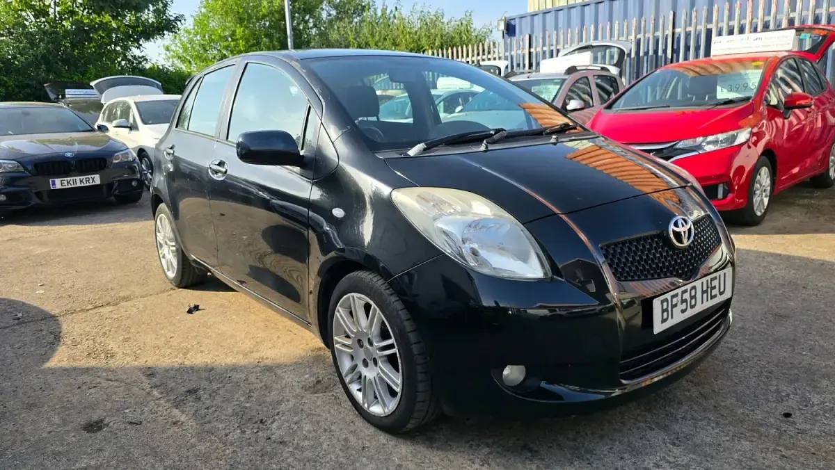 Used Toyota Yaris SR 2008 Black Hatchback
