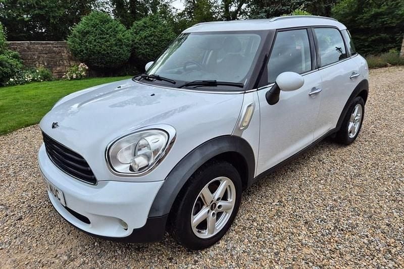 Used 2011 Mini Countryman SUV | £4,495 (Fair price) - Image 1/1