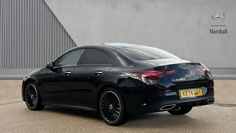 Gebraucht Mercedes CLA220 AMG Line Premium Plus 190 PS (139 kW) 2024 Schwarz Limousine