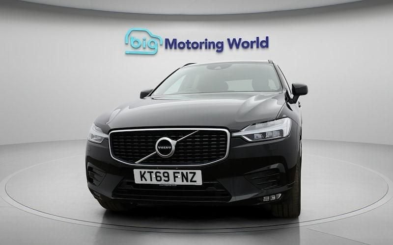 Used Volvo XC60 R-Design Pro 250 HP (183 kW) 2020 Black SUV