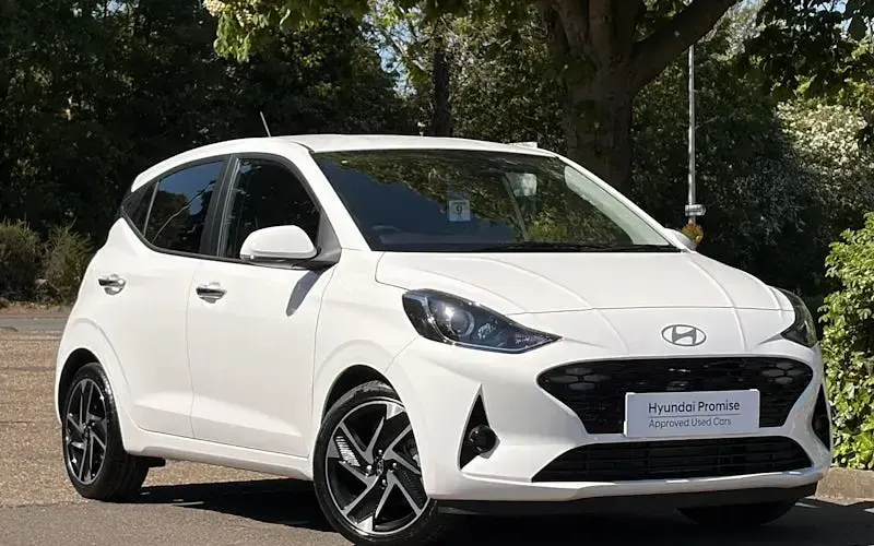 Used Hyundai i10 Premium 79 HP (58 kW) 2026 Hatchback