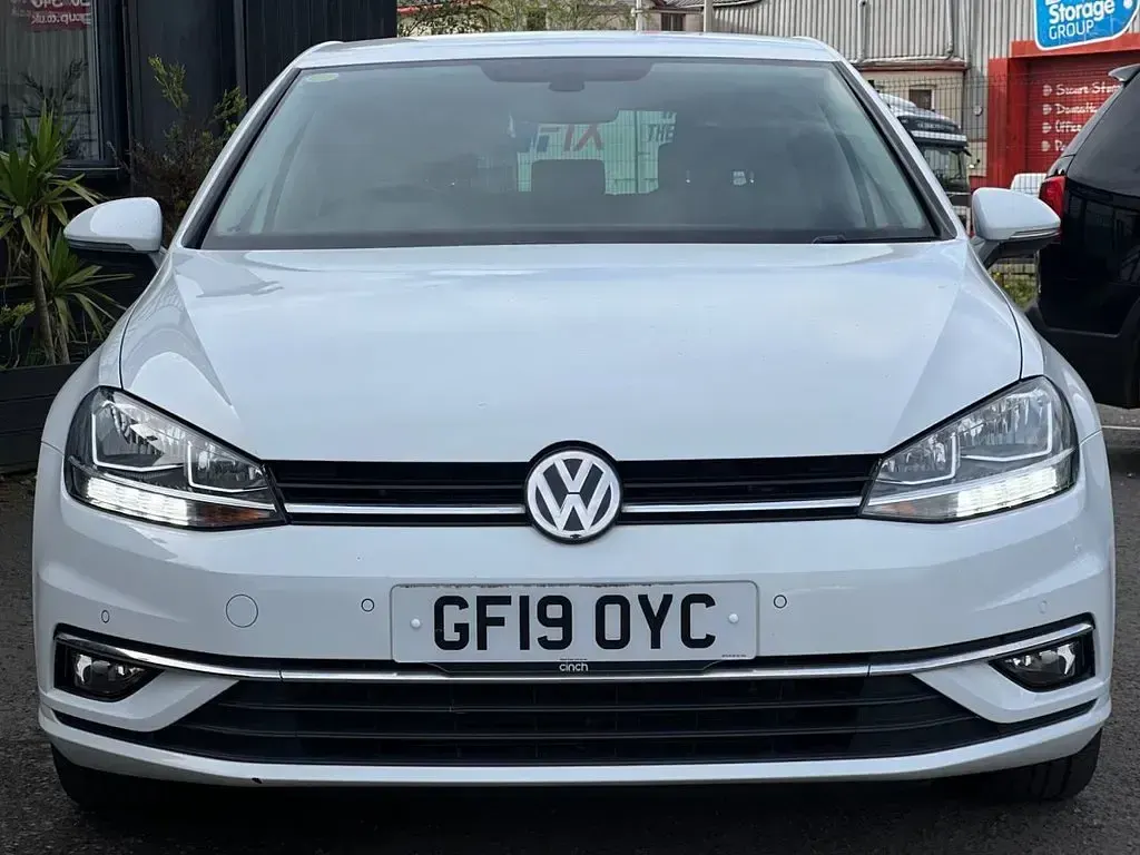 Used VW Golf VII Match 115 HP (84 kW) 2019 White Hatchback