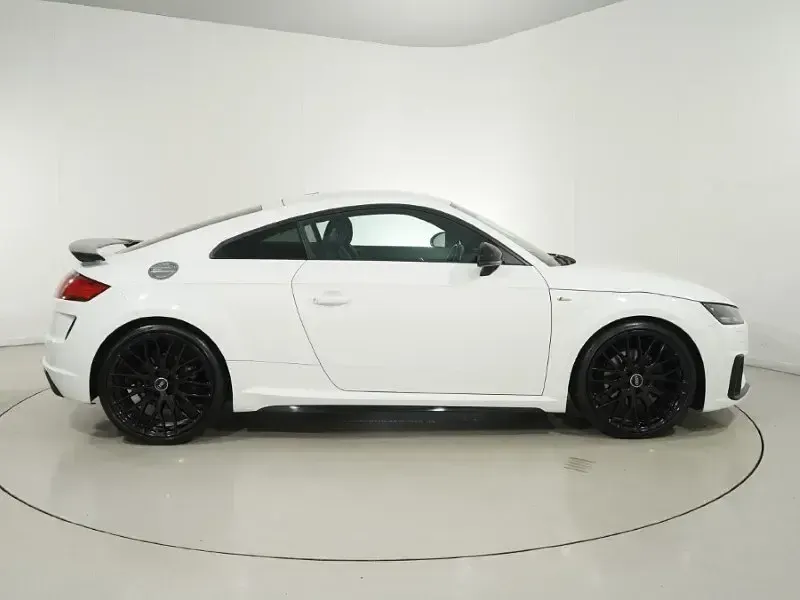 Used Audi TT Black Edition 197 HP (144 kW) 2020 White Coupe