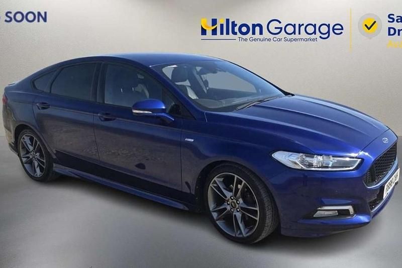 Used Ford Mondeo ST-Line 180 HP (132 kW) 2018 Blue Hatchback