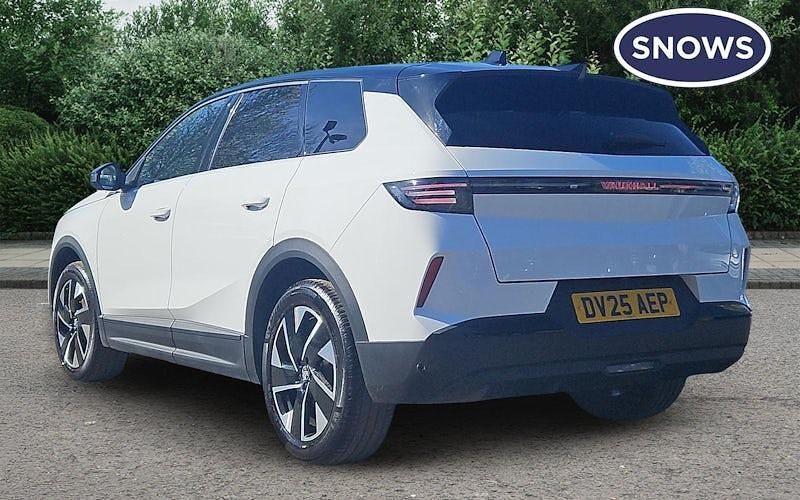 Used Vauxhall Grandland X Ultimate 136 HP (100 kW) 2025 White SUV
