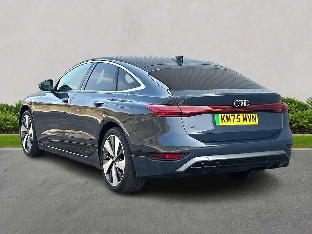 New Audi A6 e-tron S-Line 269 kW (367 HP) 2025 Blue Hatchback