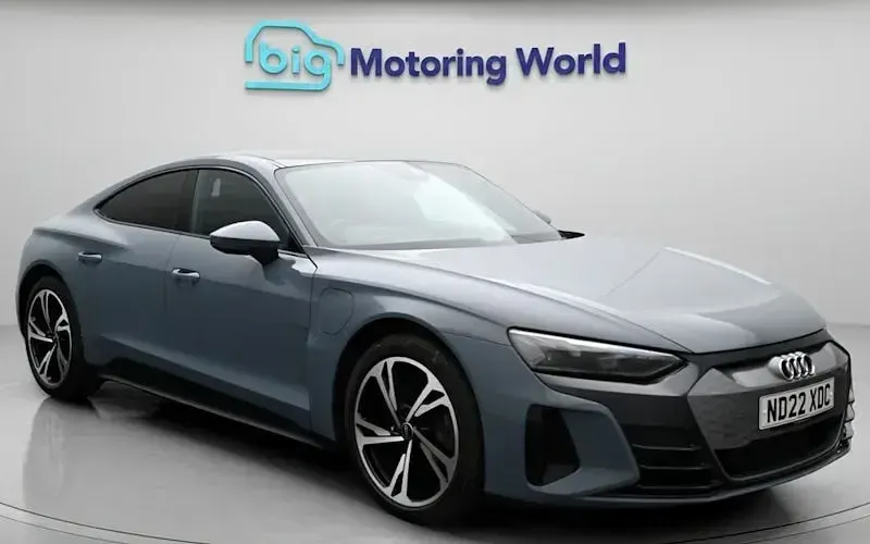 Second-hand Audi e-tron GT quattro 389 kW (530 CP) 2024 Berlinǎ
