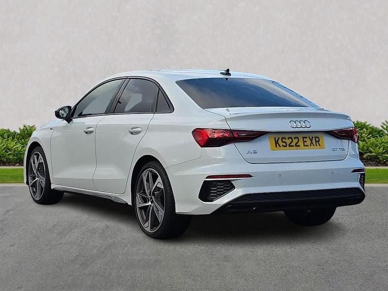 Used Audi A3 Advanced 150 HP (110 kW) 2022 White Sedan