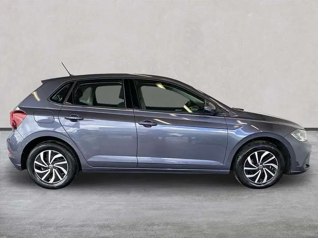 Used VW Polo Life 95 HP (69 kW) 2023 Grey Hatchback