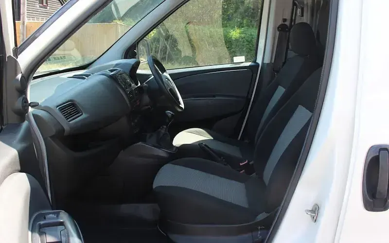 Used Fiat Doblò 95 HP (69 kW) 2019 White MPV