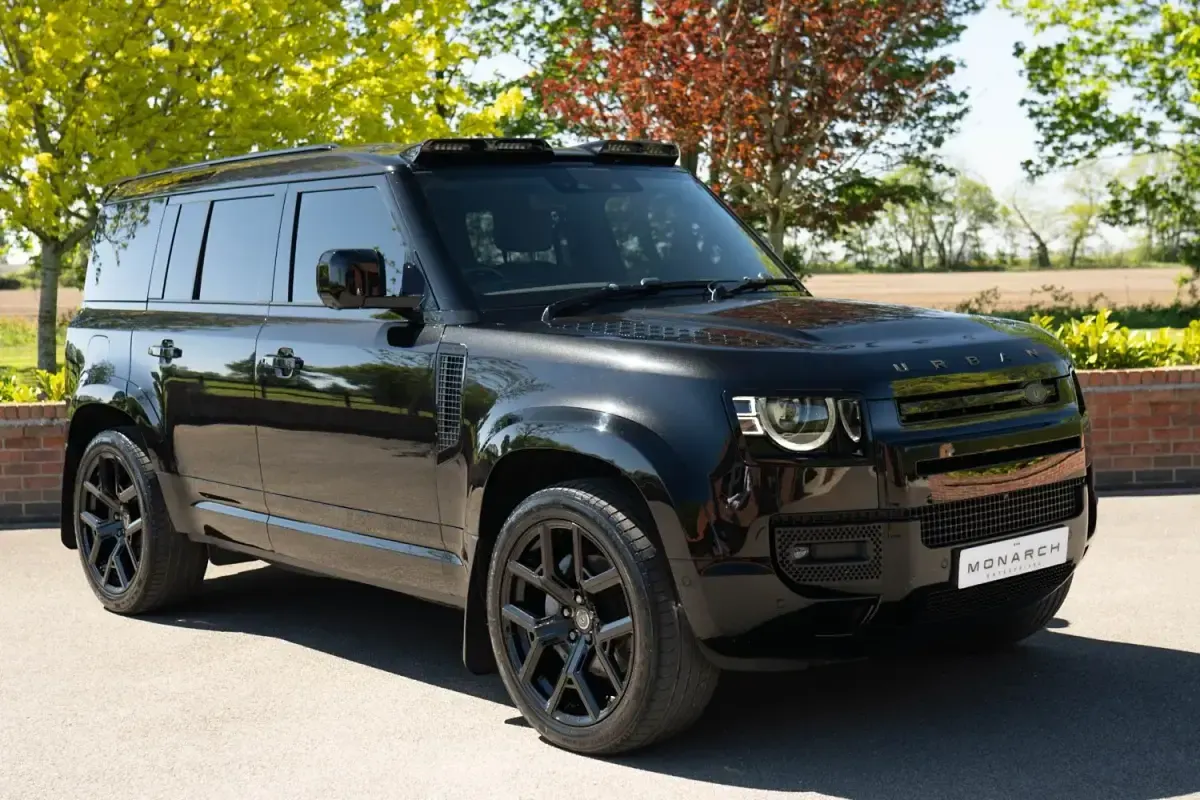 Usado Land Rover Defender HSE 2021 Preto SUV