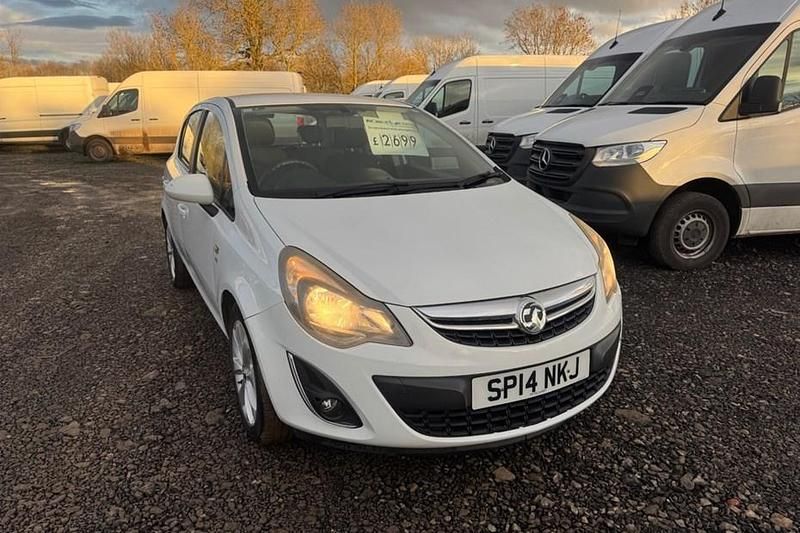 Used Vauxhall Corsa Excite 2014 White Hatchback