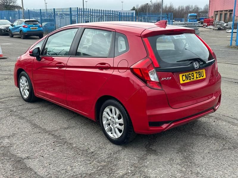 Used Honda Jazz SE 2019 Red Hatchback
