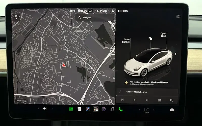 Used Tesla Model 3 Long Range AWD 366 kW (498 HP) 2022 White Sedan