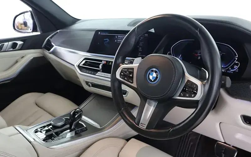 Used BMW X5 M Sport 394 HP (289 kW) 2021 Grey SUV