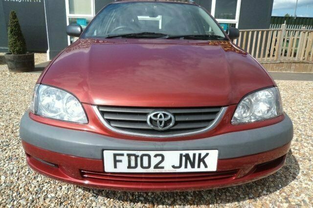 Used 2002 Toyota Avensis Estate | £1,295 - Image 1/3