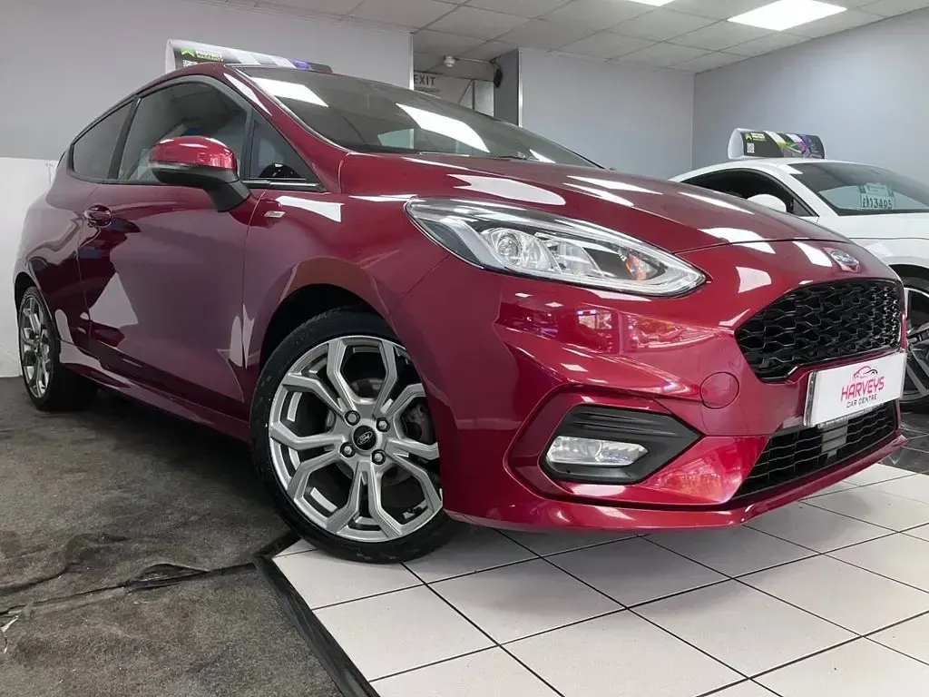 Used Ford Fiesta ST-Line 95 HP (69 kW) 2021 Red Hatchback