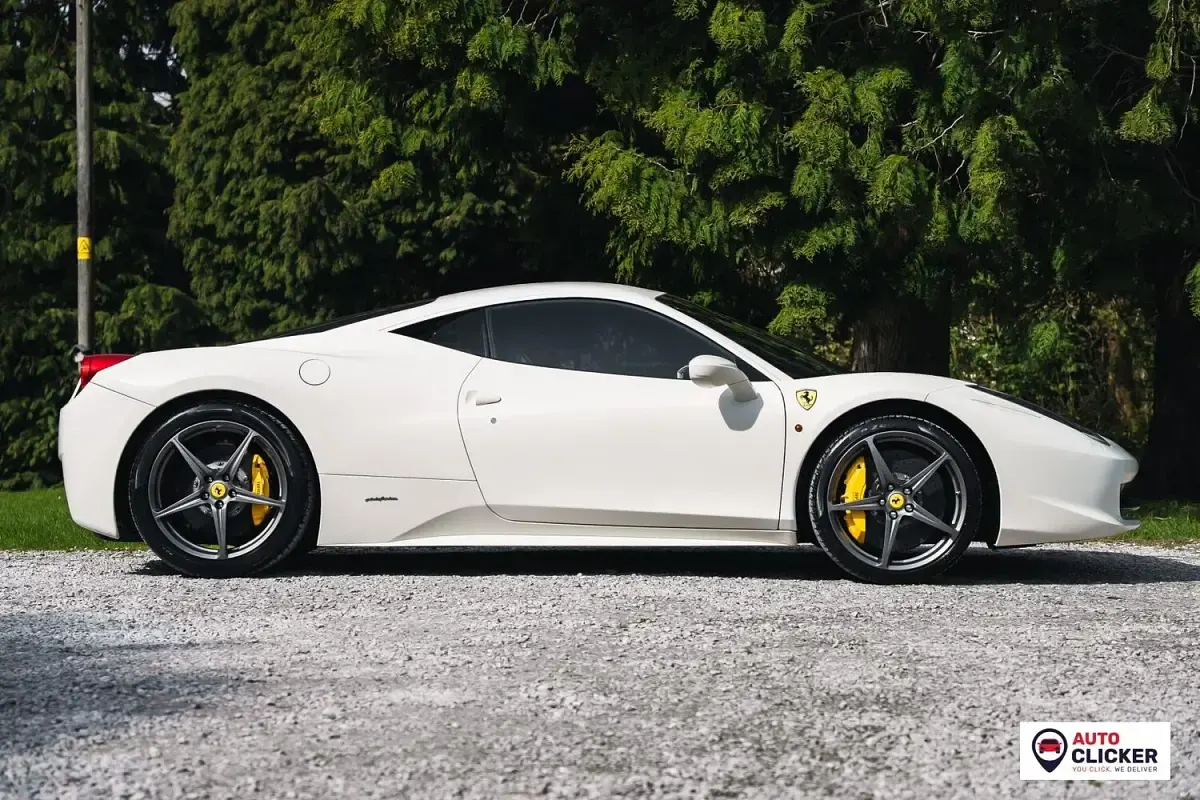 Used Ferrari 458 570 HP (419 kW) 2012 White Coupe