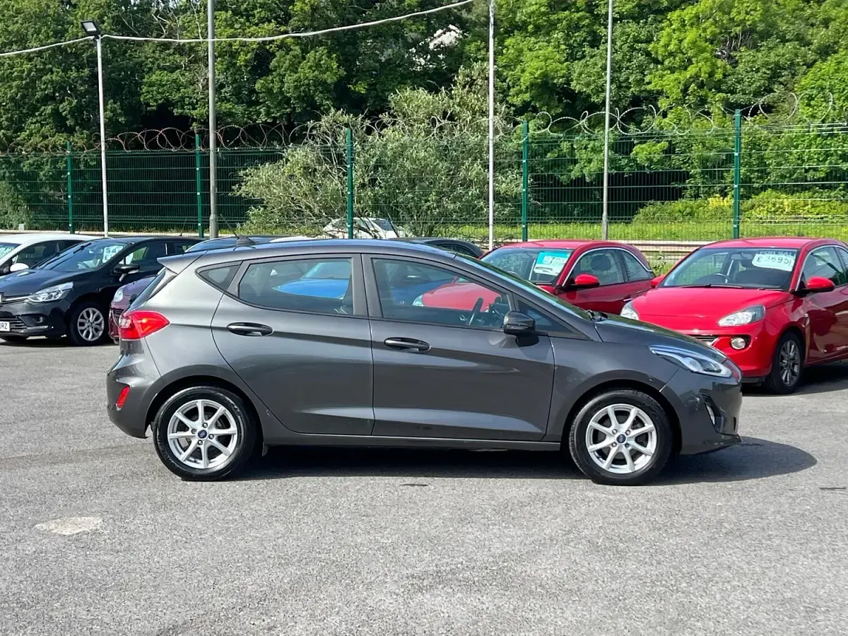Used Ford Fiesta Zetec 2018 Grey Hatchback