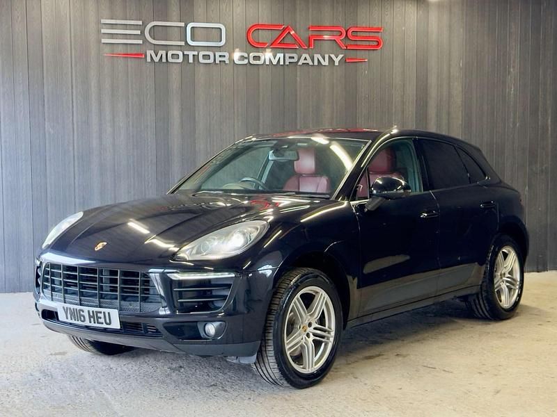Black Used 2016 Porsche Macan SUV | £18,495 (Super price) - Image 1/4