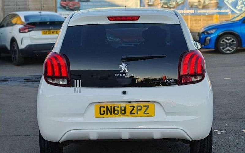 Used Peugeot 108 Collection 72 HP (52 kW) 2022 Hatchback