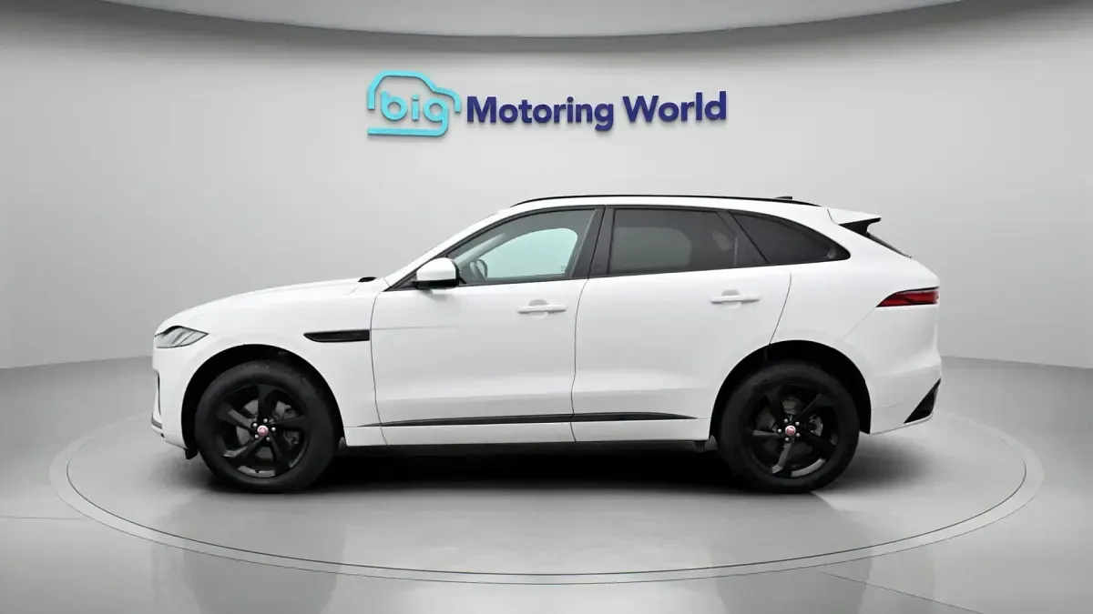 Used Jaguar F-Pace R-Dynamic 201 HP (147 kW) 2022 SUV