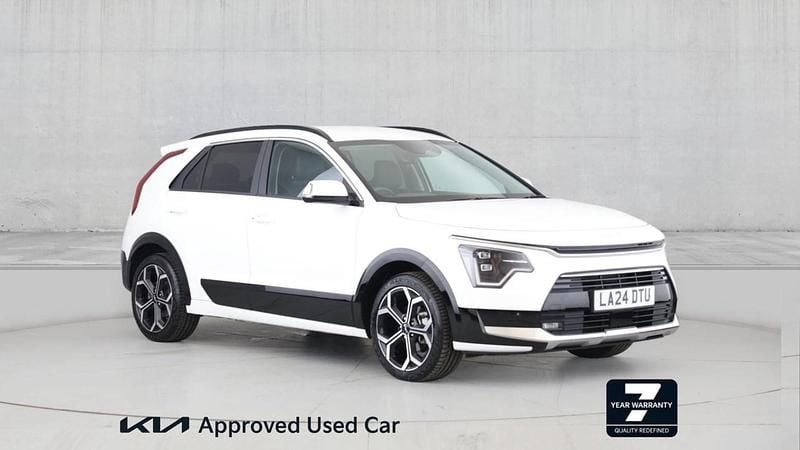 White Used 2024 Kia Niro 3 SUV | £24,000 (Fair price) - Image 1/4
