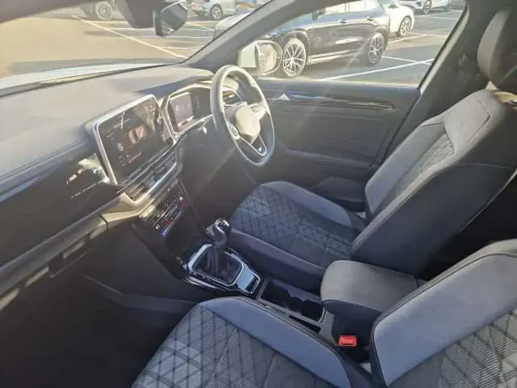 Used VW T-Roc 190 HP (139 kW) 2022 SUV