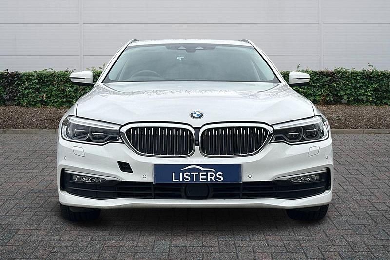 Used BMW 540 2017 White Estate