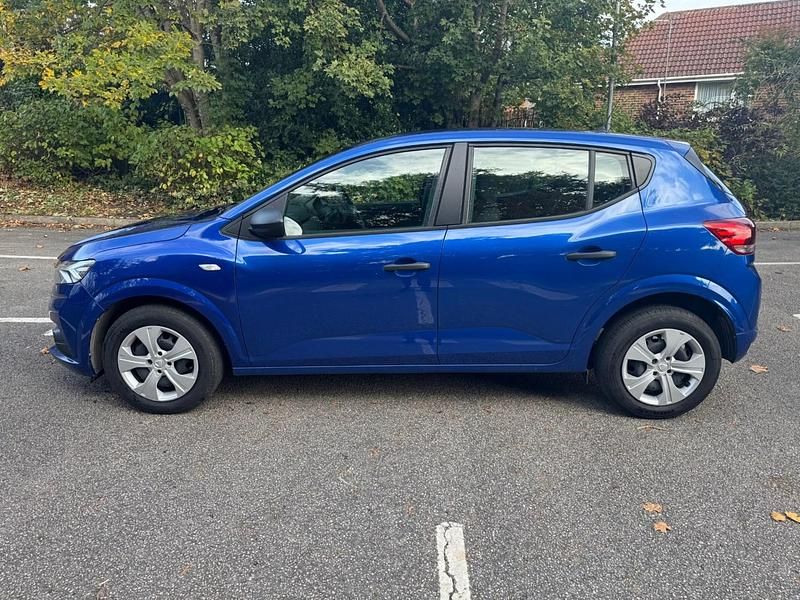 Used Dacia Sandero Essentiel 2021 Blue Hatchback
