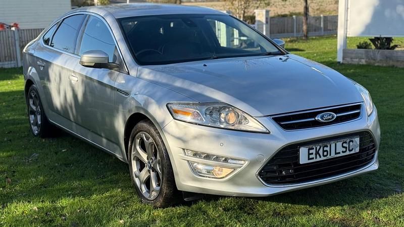Used Ford Mondeo Titanium X 163 HP (119 kW) 2011 Silver Hatchback