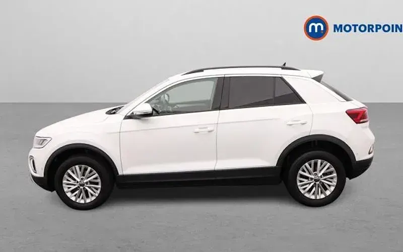 Used VW T-Roc Life 150 HP (110 kW) 2025 SUV