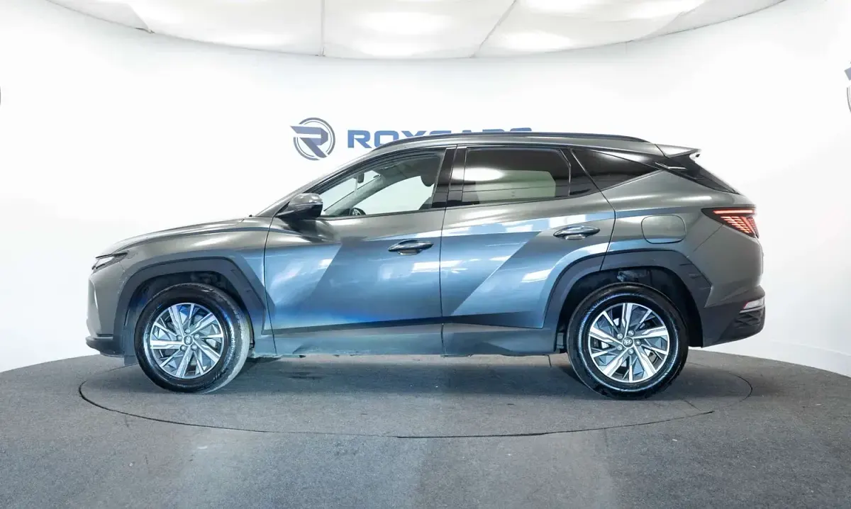 Used Hyundai Tucson SE 150 HP (110 kW) 2023 Grey SUV